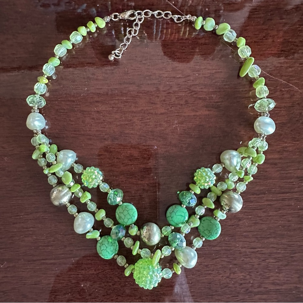 Green Beaded Necklace Mixed Media 3 Strands